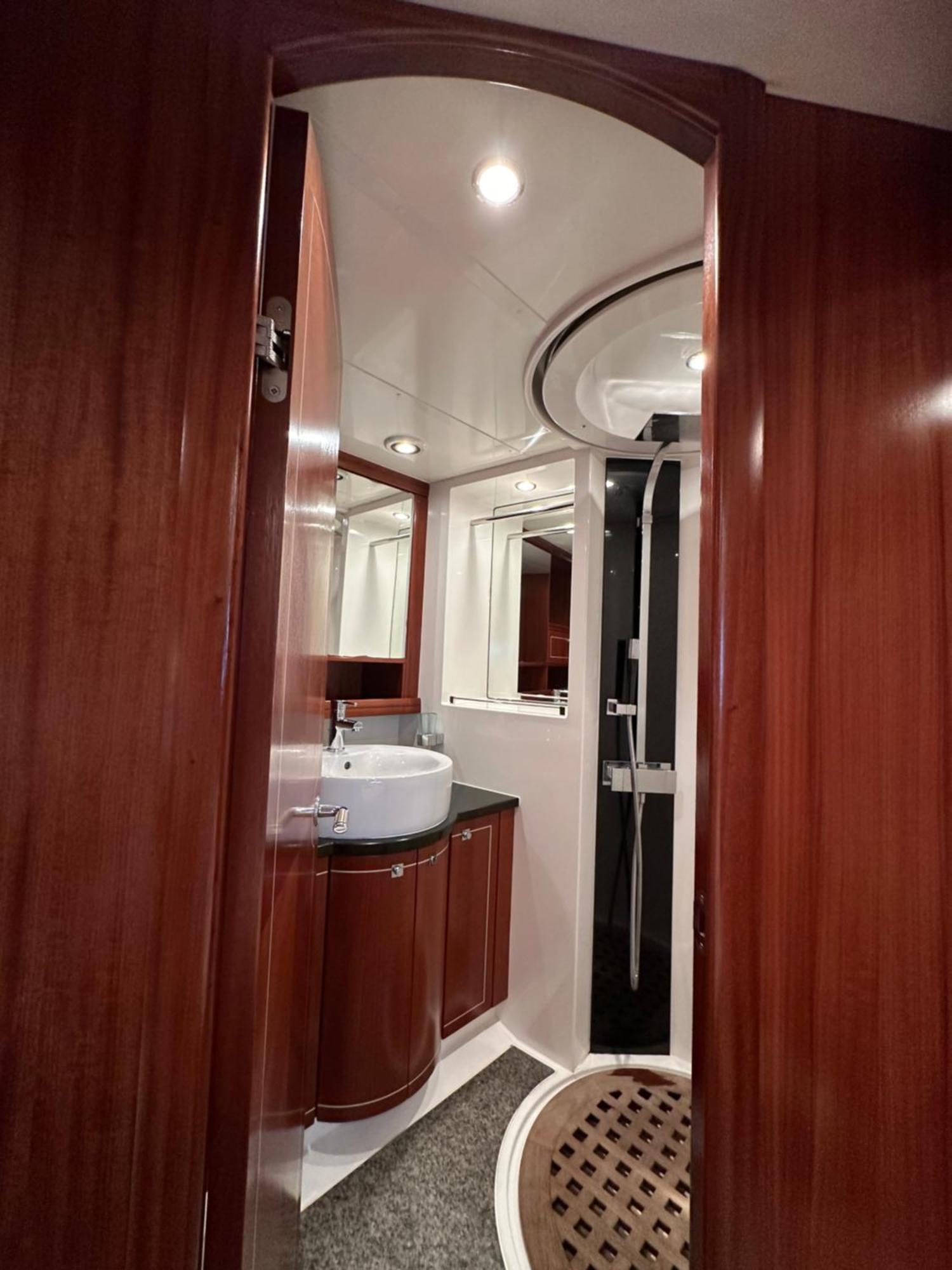Yacht Pegasus II 호텔 바르셀로나 외부 사진