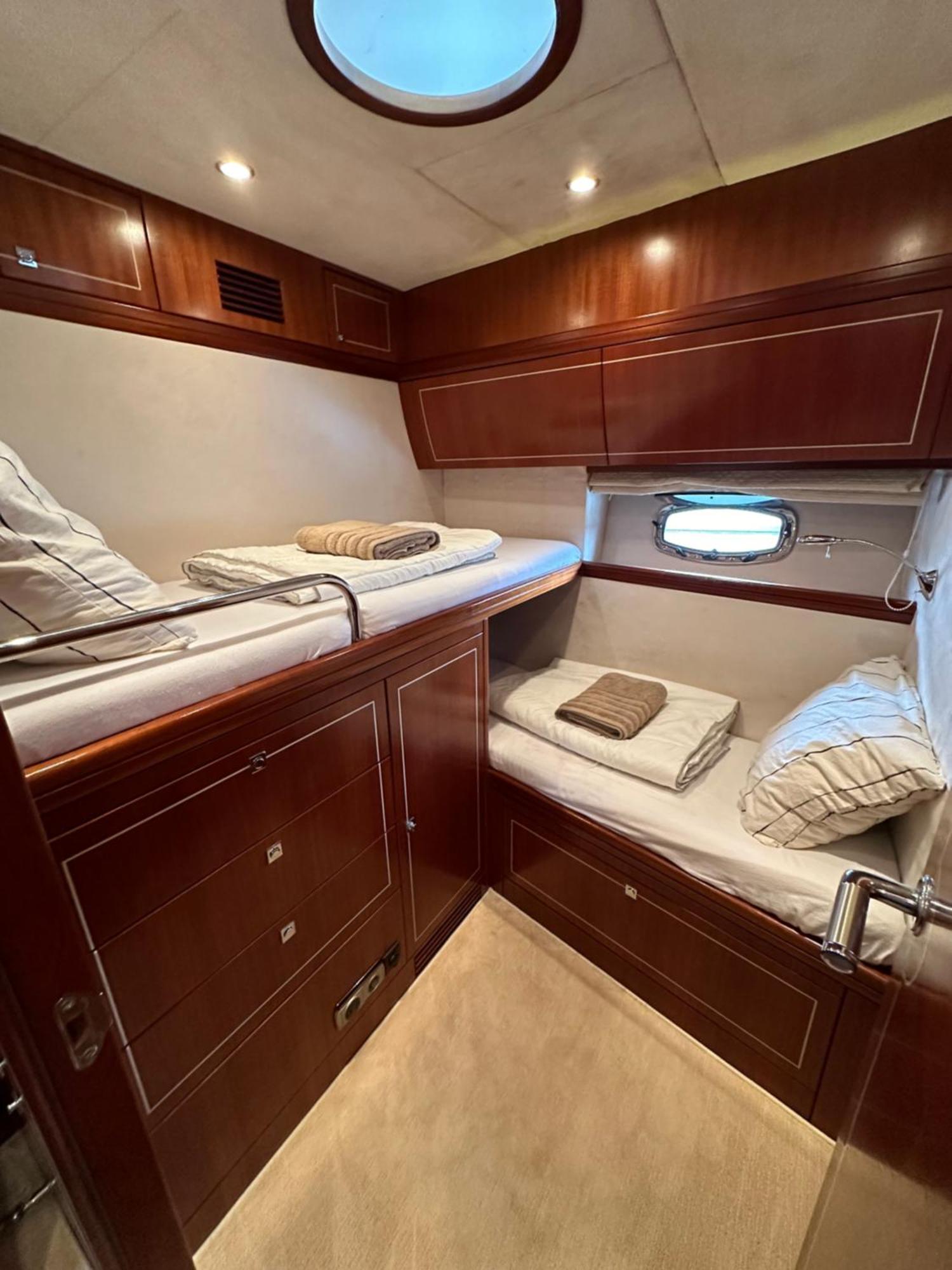 Yacht Pegasus II 호텔 바르셀로나 외부 사진
